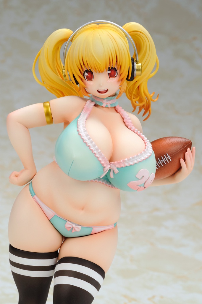 Super Pochaco Lingerie Football ver. | Ultra Tokyo Connection